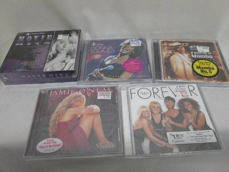 Lot of 5 unopened music CDs variou...