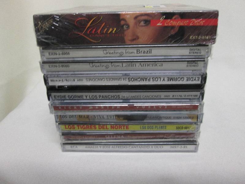 Lot of 10 unopened music CDs vario...