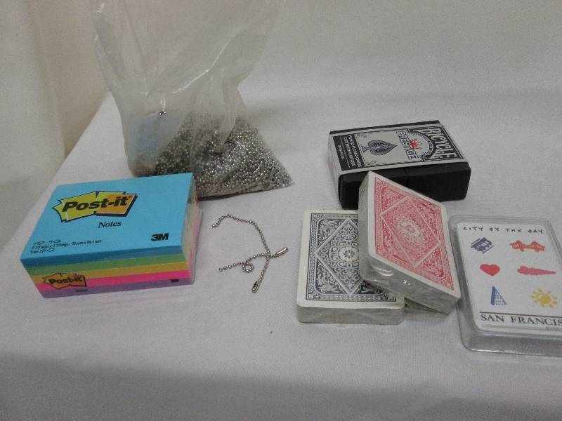4 pk playing cards, 1 pk Post-it No...