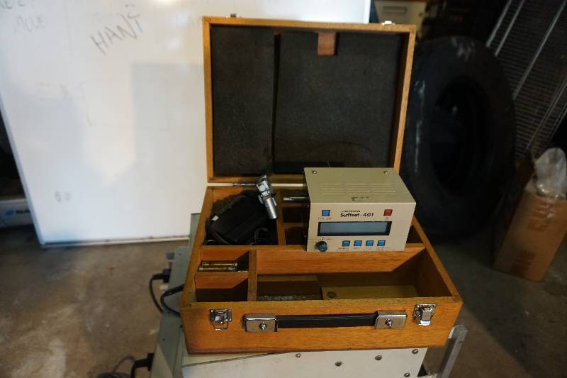 lot 9 image: Mitutoyo Surftest 401 Roughness Surface Tester