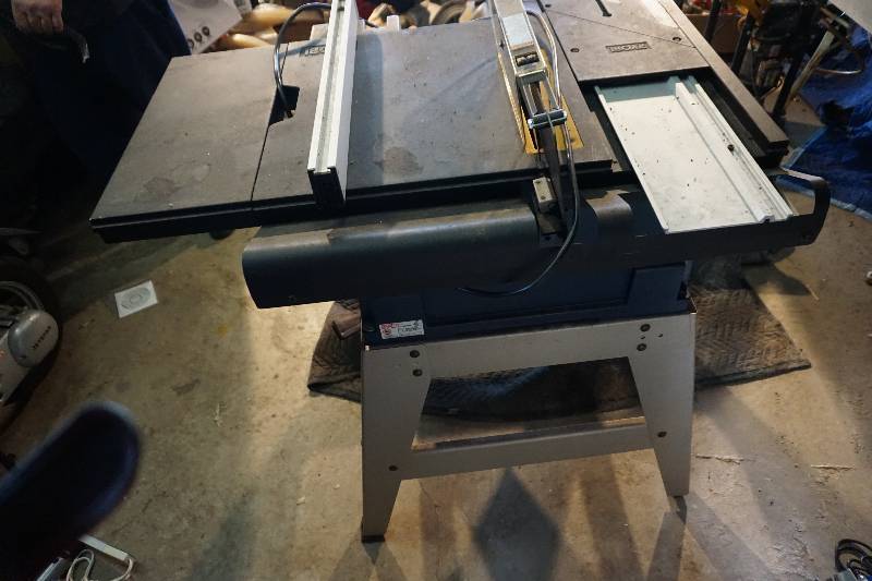 lot 4 image: Ryobi 10 Portable Table Saw With Stand