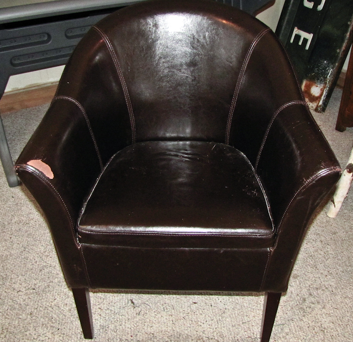 lot 133 image: project comfortable chair