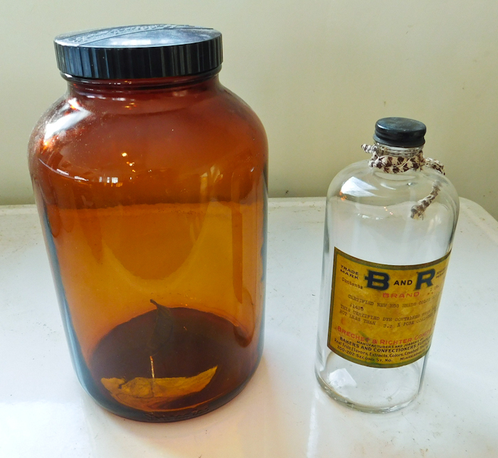 lot 66 image: Bottle Glass Jar Mallinckrodt Pharmacy Bakelite Lid