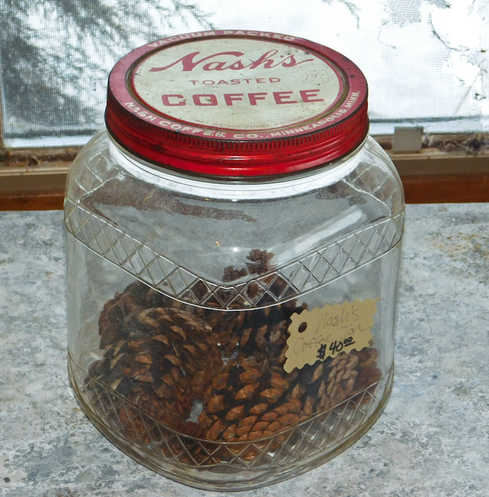 lot 79 image: Nashs toasted coffee jar and lid the jar has nice art deco lines