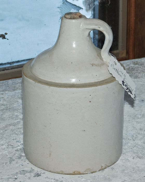 lot 93 image: Vintage Red Wing Stoneware Jug