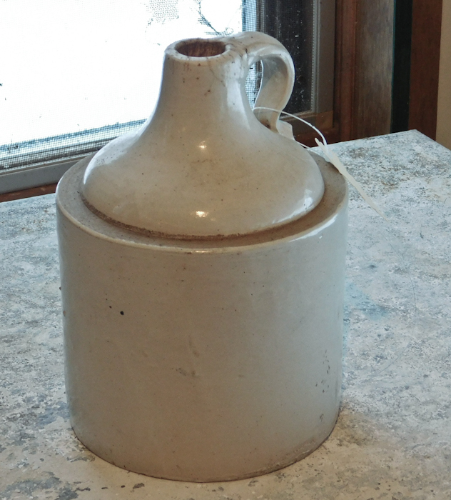 lot 95 image: Red Wing vintage crock jug bottom marked