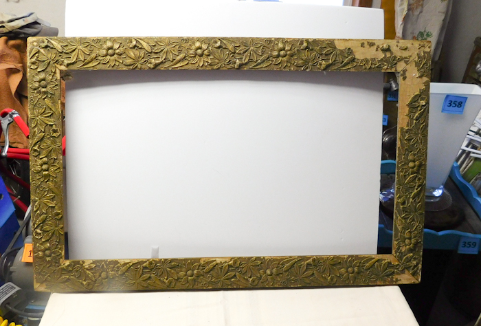 lot 237 image: beautiful antique frame could be touched up or used as it is