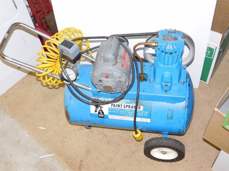 lot 157 image: Sears paint sprayer