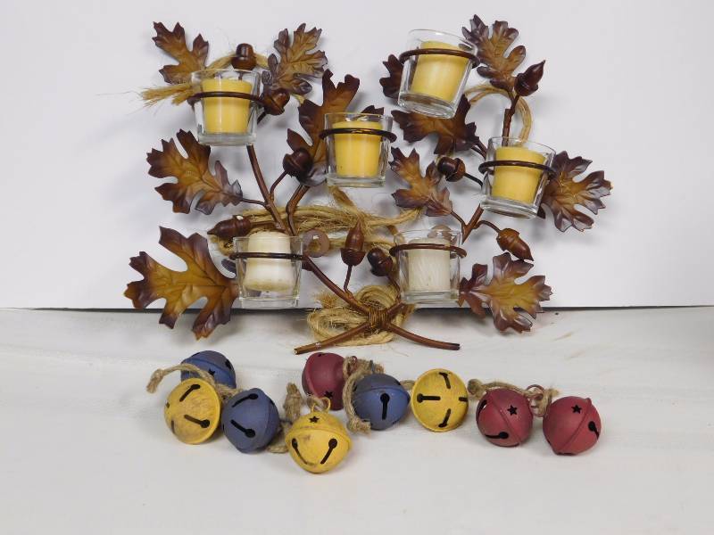 lot 182 image: metal jingle bells & metal votive handle wall hanging