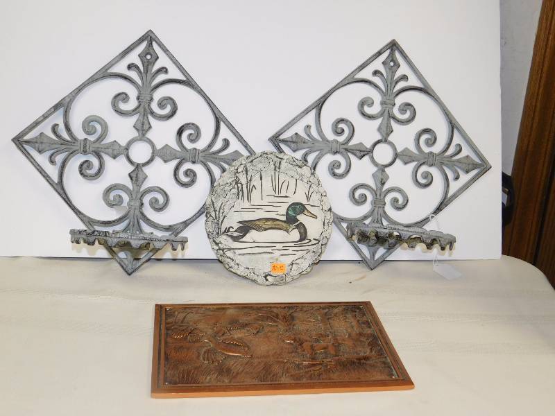 lot 184 image: wall art copper print, Clay wall art, two metal wall hangers for small potted plants