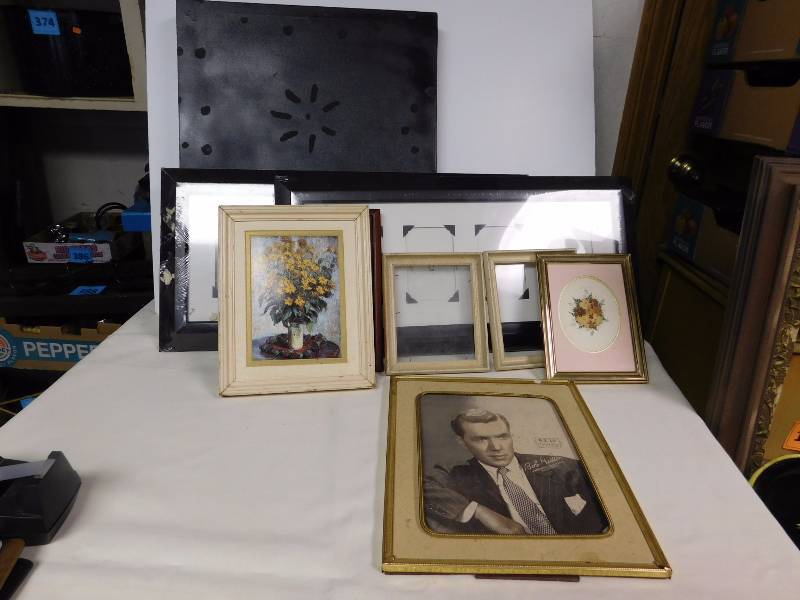 lot 185 image: vintage photograph & vintage & newer frames