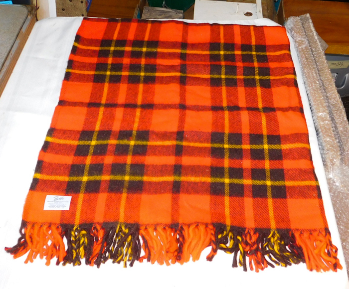 lot 298 image: New Faribo Tartan Plaid Red LapThrowBlanket
