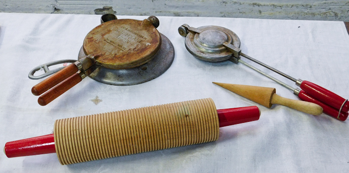 lot 79 image: SwedishNorwegian kitchen items rolling pin Krumkake iron and more