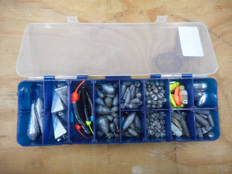 lot 99 image: Plastic Box Full Of Assorted Spli-S...