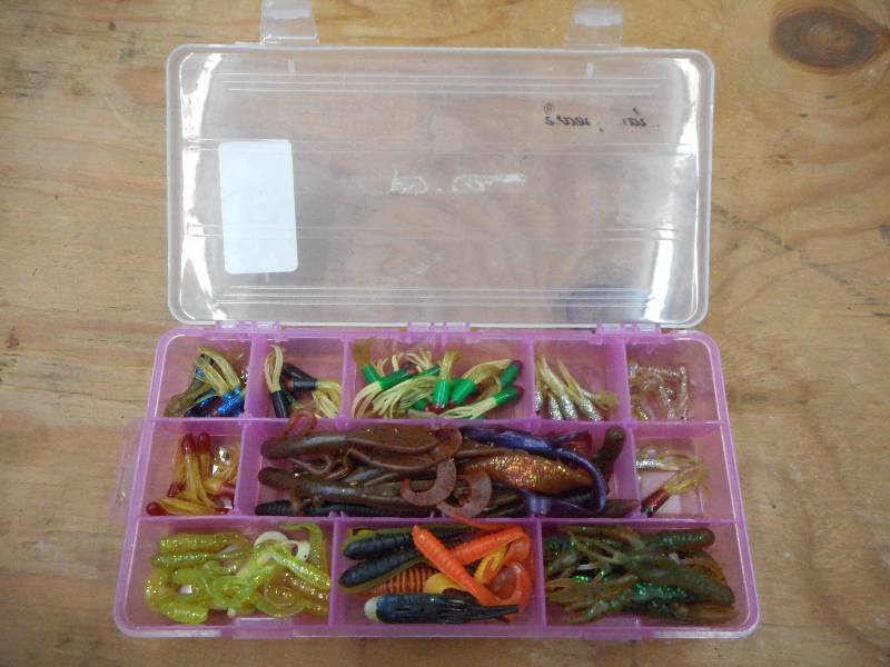 lot 106 image: Plastic Box Full Of Assorted Panfis...