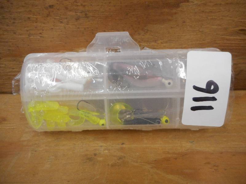 lot 116 image: New Folding Tackle Wallet Set ...