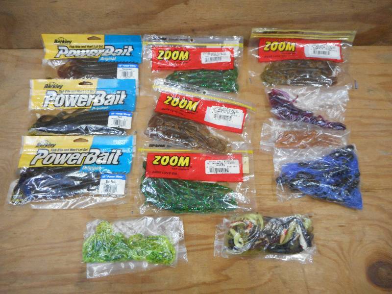 lot 128 image: Bag Of Assorted Rubber Baits ...