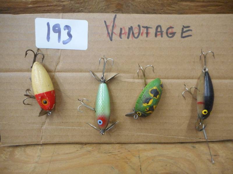 lot 193 image: (4) Assorted Vintage Lures ...