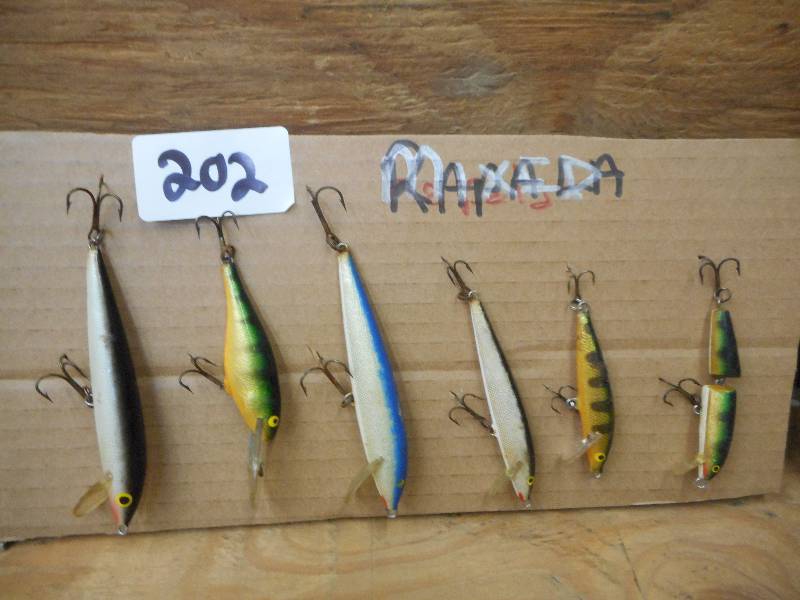 lot 202 image: (6) Rapala Crankbait Lures ...