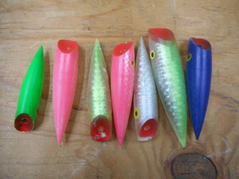 lot 221 image: (7) Assorted Lure Plugs ...