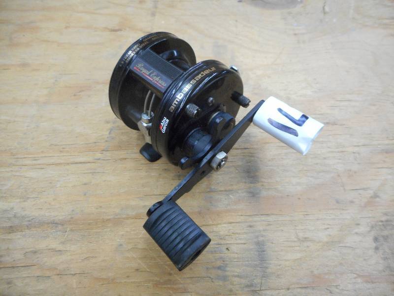 lot 271 image: Abu-Garcia Ambasseadeur Royal Expre...