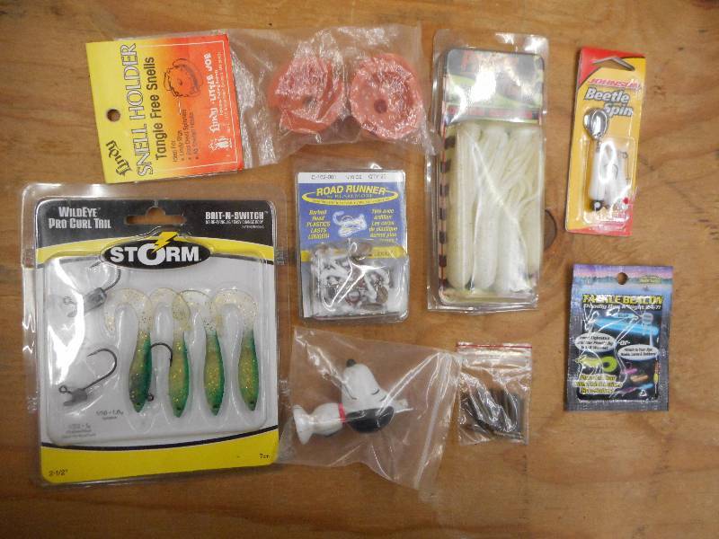 lot 284 image: Lot Of Assorted Tackle ...
