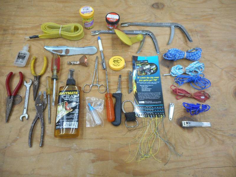 lot 290 image: Lot Of Assorted Tackle, Tools, Etc...