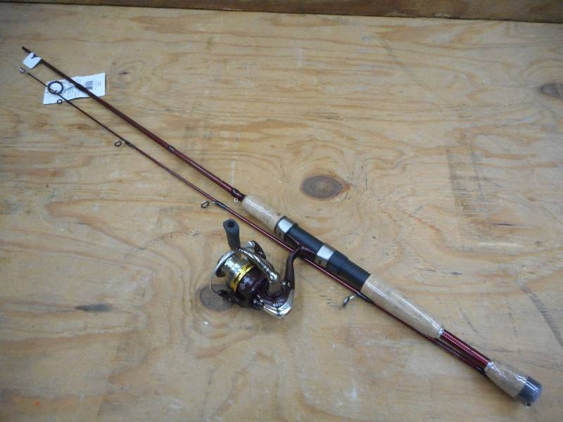lot 312 image: New 2-Piece 6ft MediumLight Action...