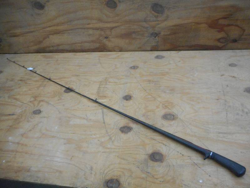 lot 360 image: Shimano MagnumLite GT-1552 Fightin-...