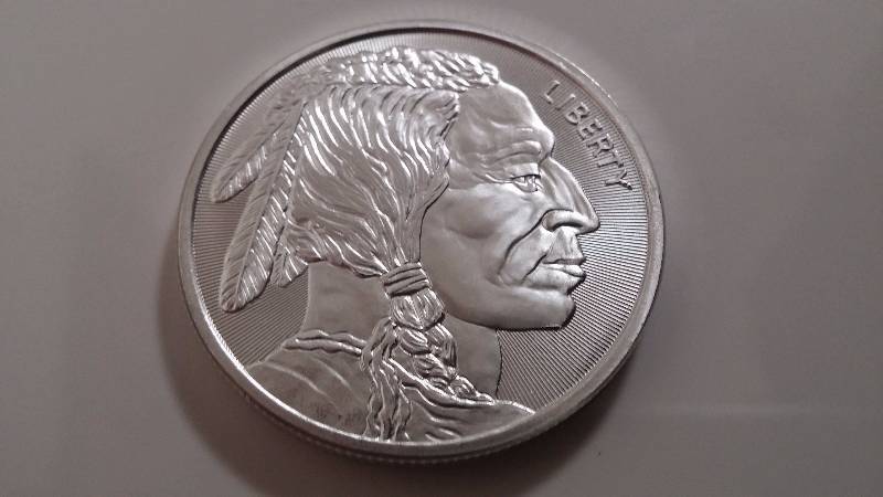 Buffalo Indian Head Design Silver Round