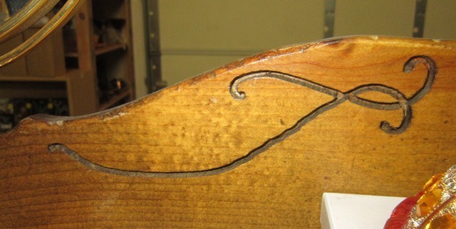 1880S CIRCA PINE SPOON CARVED MANTLE