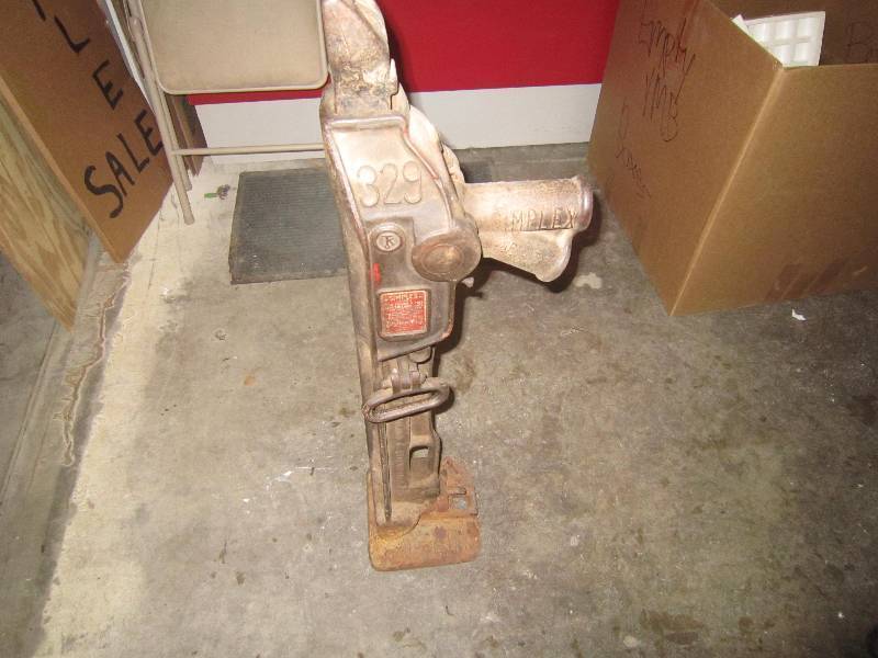 ANITQUE RAILROAD JACK