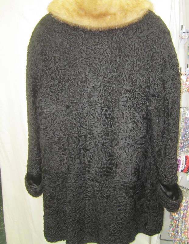 PERSIAN LAMB COAT WITH MINK COLLAR