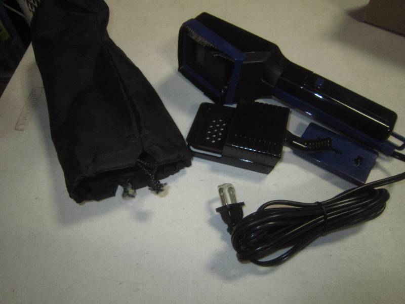 Garmet Steamer New with Travel Bag