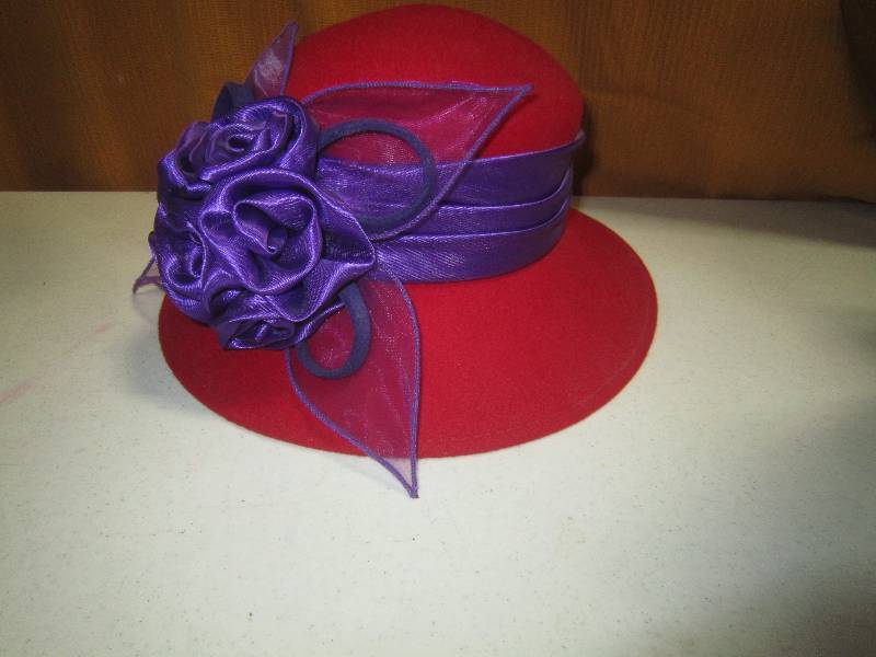 Felt Red Hat with Purple Flower