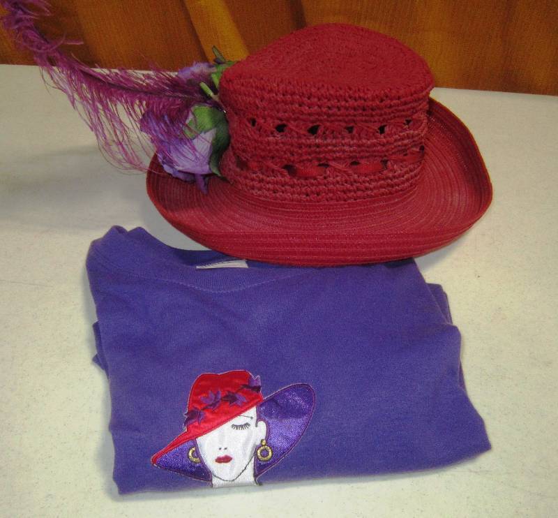 Red Hat Society T-Shirt XL, Red Hat & Small Doll Cap