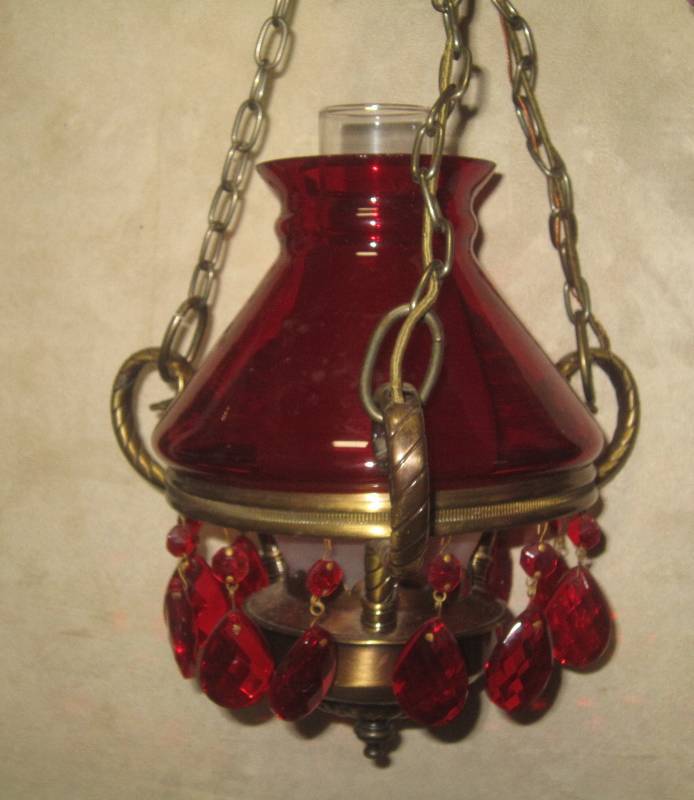 Red Hanging Glass Lamp