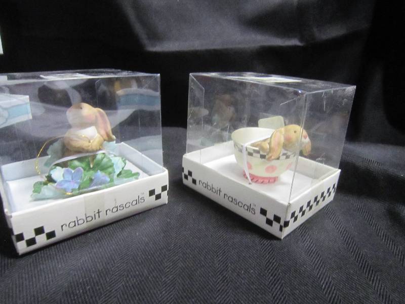 2 Bunnies New in the Box by Sandi Gore Rabbit Rascals