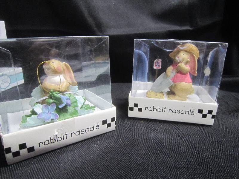 2 Bunnies New in the Box by Sandi Gore Rabbit Rascals