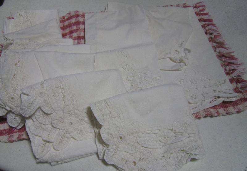 Misc Lot of Linens - Napkins, Tablecloths & Towels