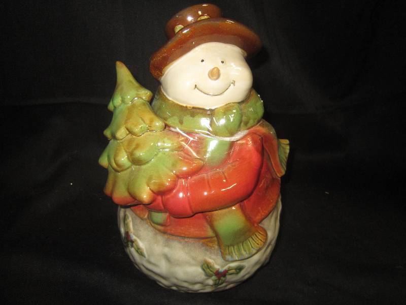 11 Snowman Santa NEW