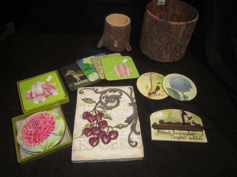 2 Set Coaster, 2 Planters, Grape Wallhanging (asis), 6 Individual Coasters, Wall Key Holder