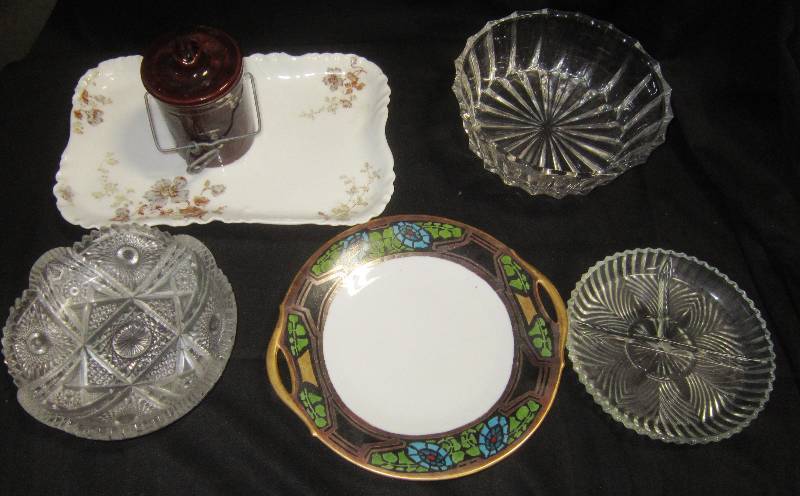 Royal Bavarian handled Plate asis Haviland and Company Limoges, Crock, Pressed Glass Bowl, Glass Bowl, Divided Dish