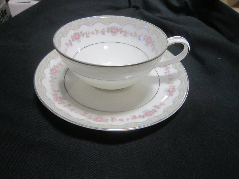 Noritake Glenwood 5770 Cup and Saucer