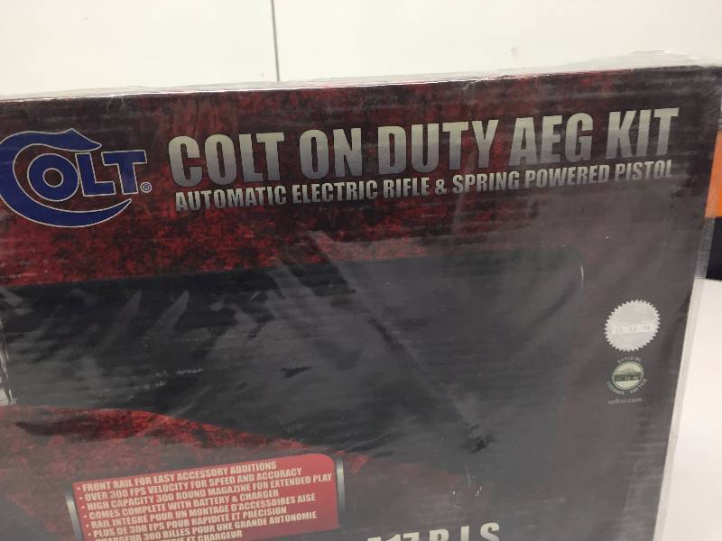 COLT AIR SOFT RIFLE AND PISTOL