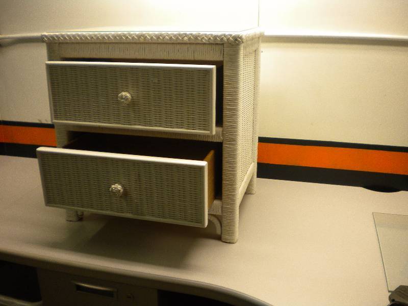 WICKER NIGHT STAND