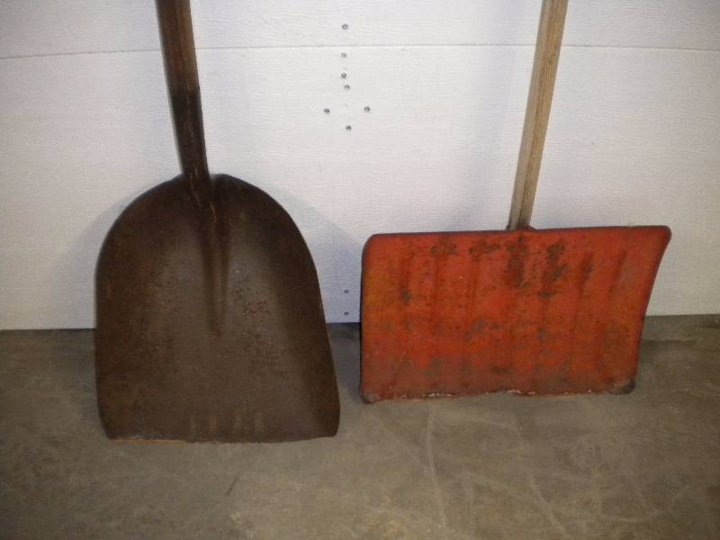 SHOVELS