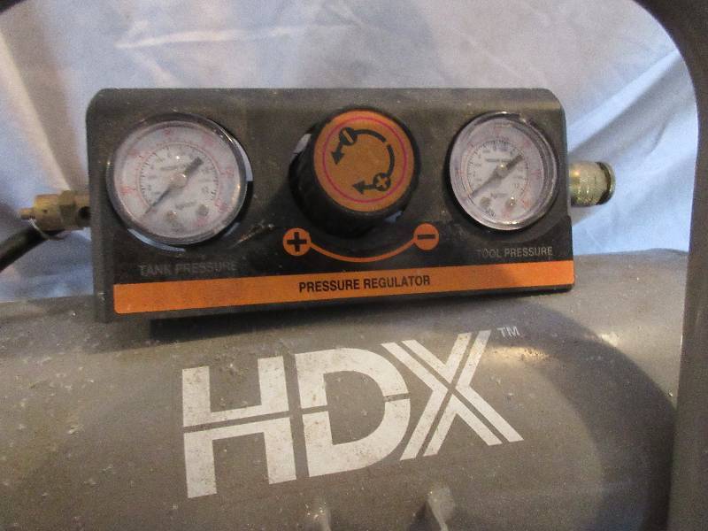 2 GALLON HDX AIR COMPRESSER