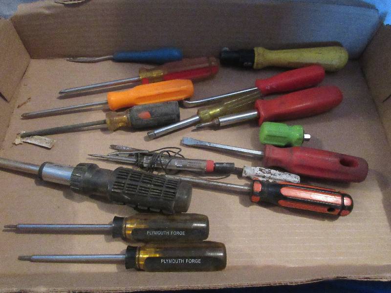 MISC SCREW DRIVERS AND OTHER TOOLS