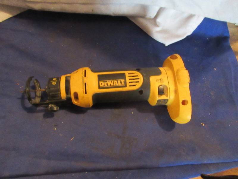 dewalt cordless drill